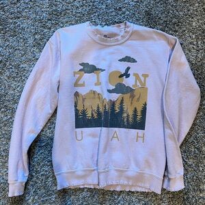 Women’s long sleeve sweatshirt